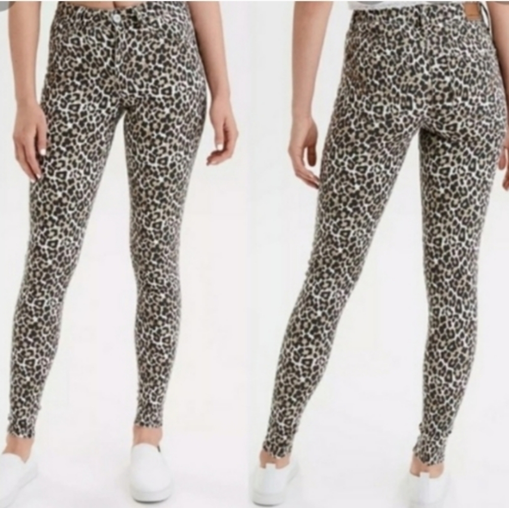 American Eagle | High Rise Jegging